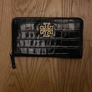 Tory Burch Bags New Tory Burch Britten Croc Zip Continental Wallet